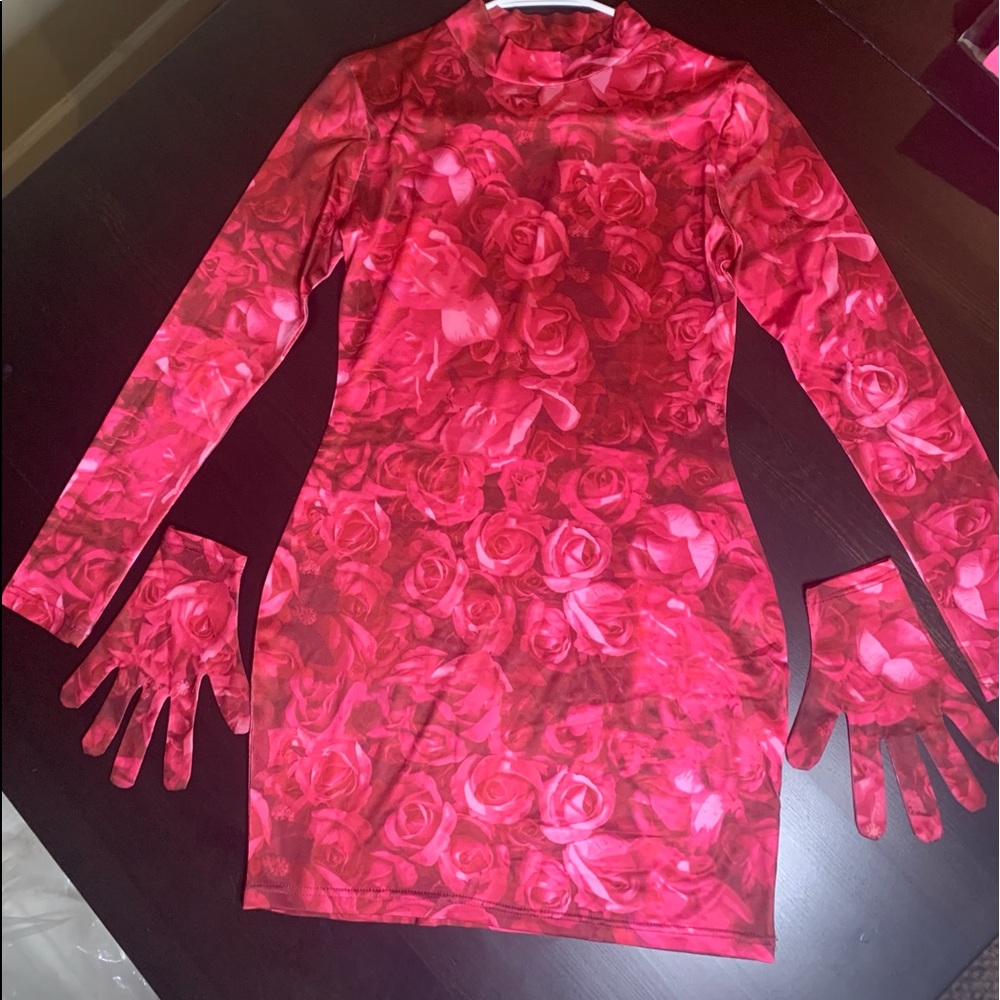 2/$15🛍 RED BODYCON BODYSUIT DRESS w/ GLOVES